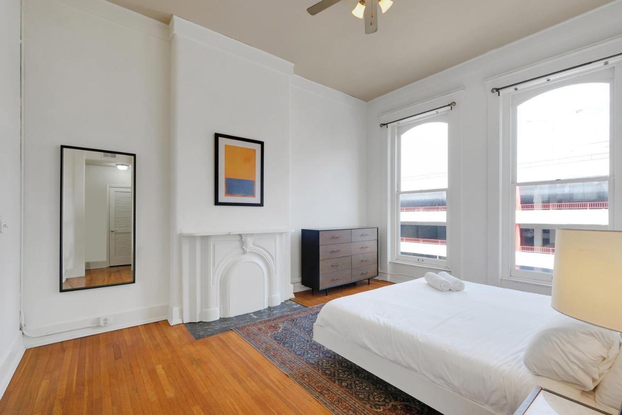 Apartment With King Bed In Downtown Луисвил Екстериор снимка
